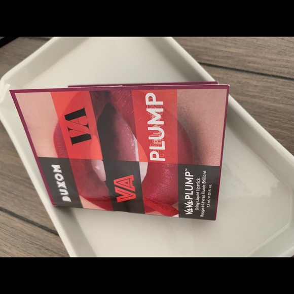 Ipsy Gen Beauty Haul! - Picture 7 of 7